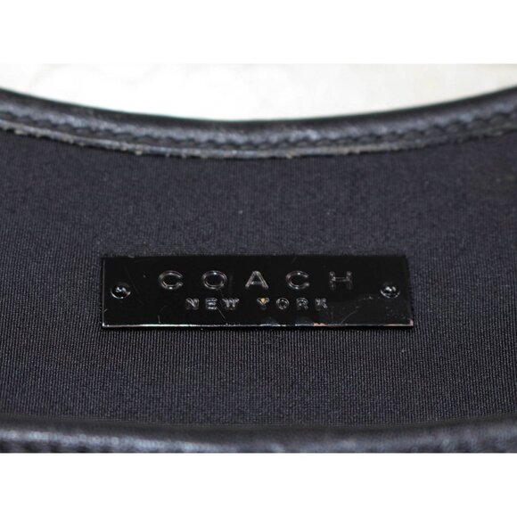 Coach Vintage - Ergo Neo Pocket Zip 6203 in Black - Nylon + Leather Construct - Picture 7 of 13